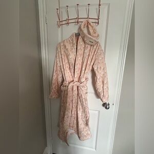 Djerf Avenue Robe